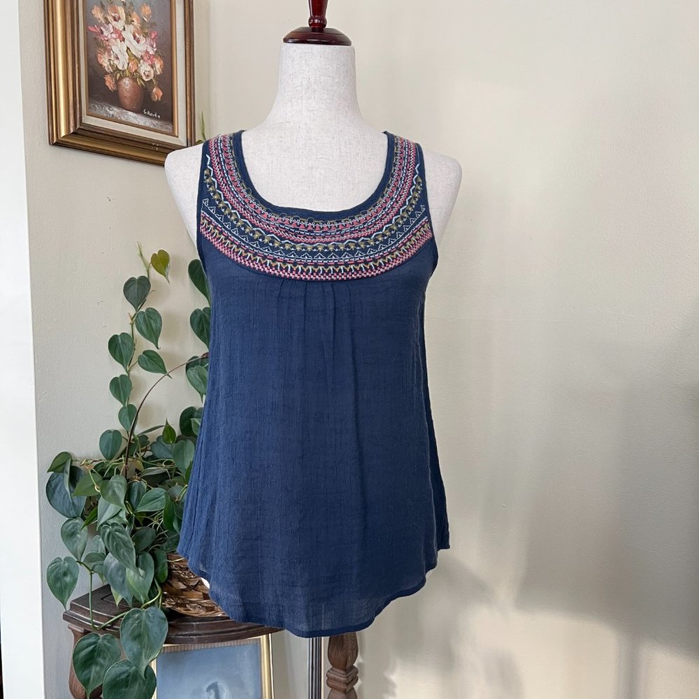 Le Sample Blue Embroidered Sleeveless Top sz S